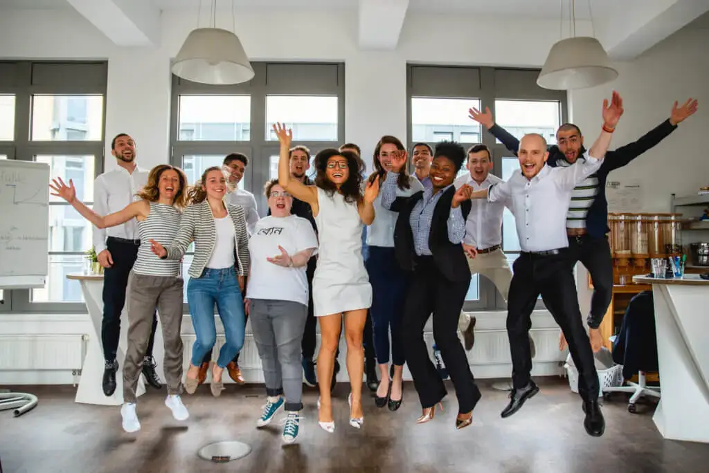 Das Team von Mindfulife aus festen Mitarbeitern, Praktikanten, Studenten und Freiwilligen.